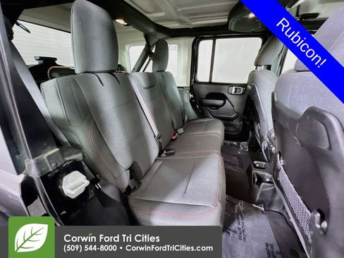 Used 2025 Jeep Wrangler Unlimited Rubicon AWD/4WD image 16