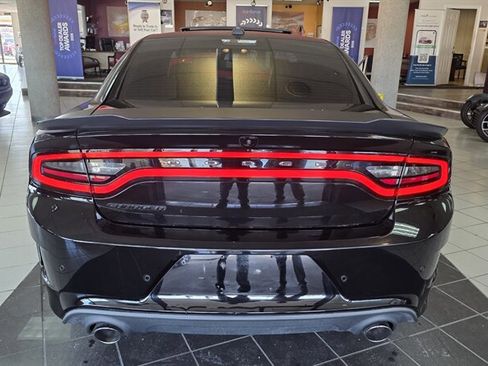 Used 2017 Dodge Charger R/T image 7