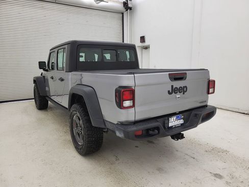 Used 2020 Jeep Gladiator Sport image 16