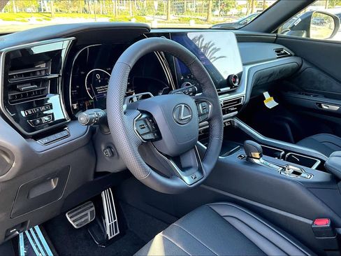 New 2026 Lexus TX 500h F SPORT Performance Premium image 10