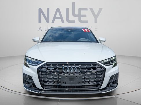 Used 2025 Audi A8 L 3.0T AWD/4WD image 8