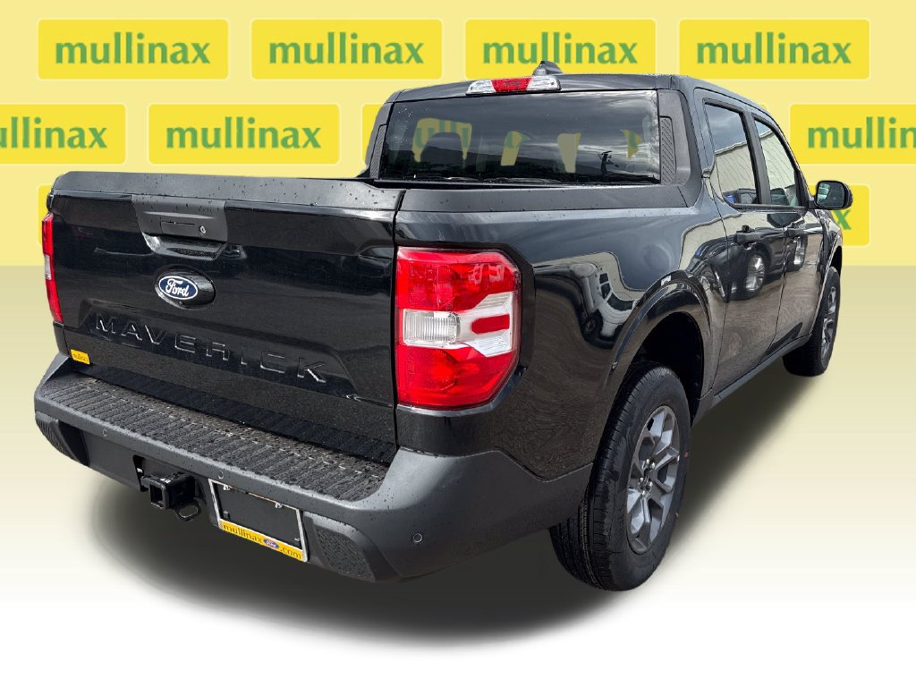 New 2026 Ford Maverick XLT w/ XLT Luxury Package FWD image 12