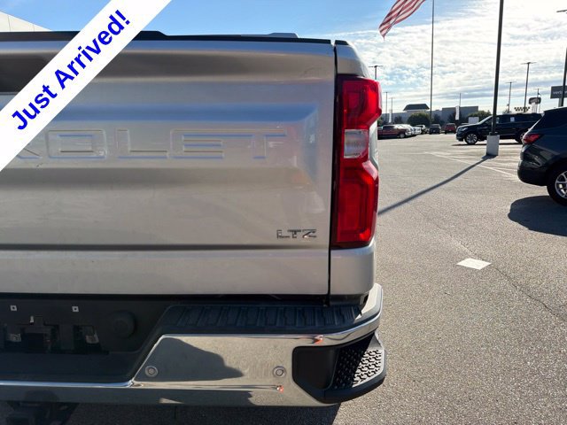 Used 2020 Chevrolet Silverado 1500 LTZ w/ LTZ Plus Package RWD image 21
