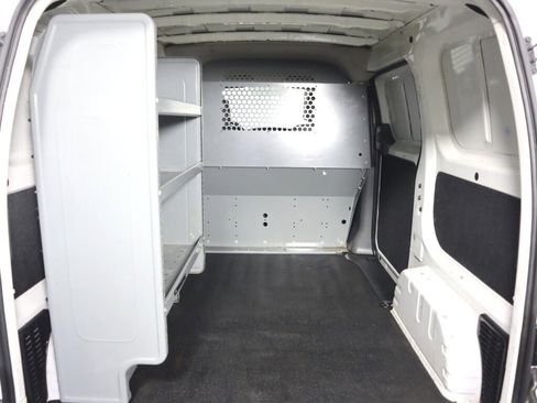 Used 2017 Nissan NV200 SV w/ Technology Package image 25