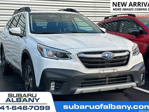 Used 2020 Subaru Outback Limited image 1
