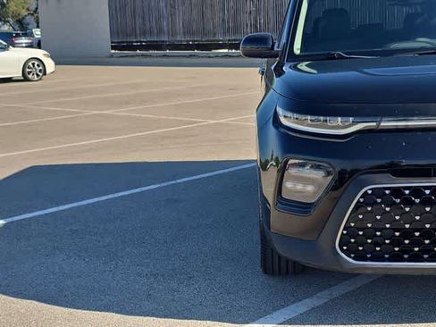 Used 2020 Kia Soul EX FWD image 10