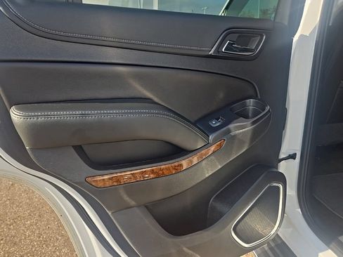 Used 2019 Chevrolet Tahoe Premier AWD/4WD image 41