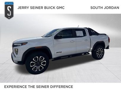 Used 2025 GMC Canyon AT4 w/ Nightfall Edition