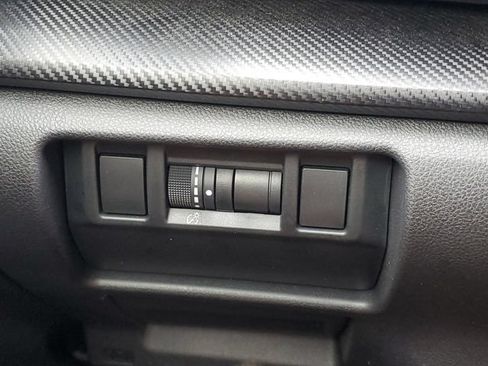Certified 2024 Subaru Crosstrek 2.0i Premium AWD/4WD image 19