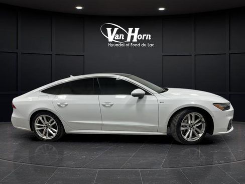 Used 2021 Audi A7 e Premium Plus w/ Executive Package AWD/4WD image 2
