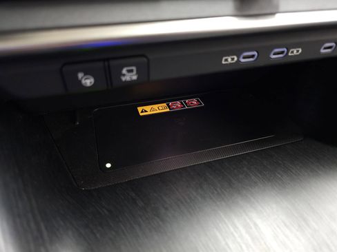 Certified 2023 Lexus RZ 450e Premium w/ Accessory Package (2T) image 29