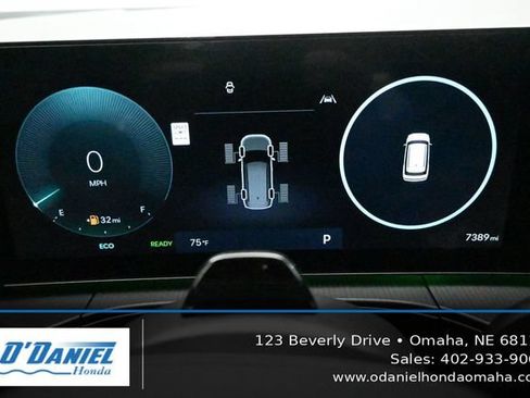 Used 2025 Hyundai Santa Fe Calligraphy AWD/4WD image 28