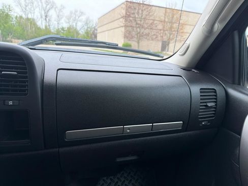 Used 2013 GMC Sierra 1500 SLE w/ Power Tech Package AWD/4WD image 18