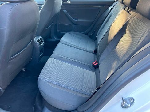 Used 2013 Volkswagen Jetta S FWD image 31