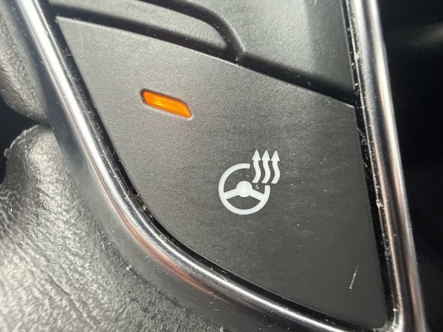 Used 2020 Cadillac XT5 Premium Luxury w/ LPO, Floor Liner Package AWD/4WD image 44
