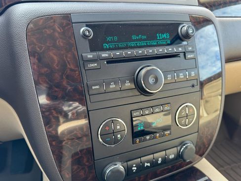 Used 2014 GMC Sierra 3500 Denali w/ Snow Plow Prep Package image 19