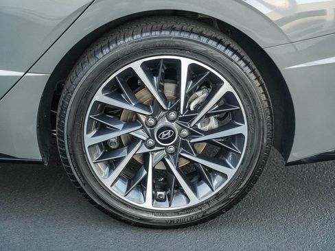 Used 2022 Hyundai Sonata Limited w/ Cargo Package FWD image 13