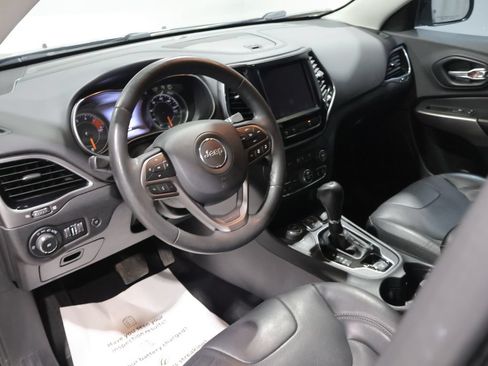 Used 2021 Jeep Cherokee Limited AWD/4WD image 15