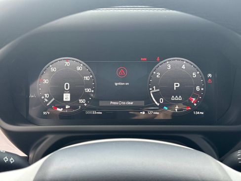 Certified 2025 Land Rover Defender 110 S image 30