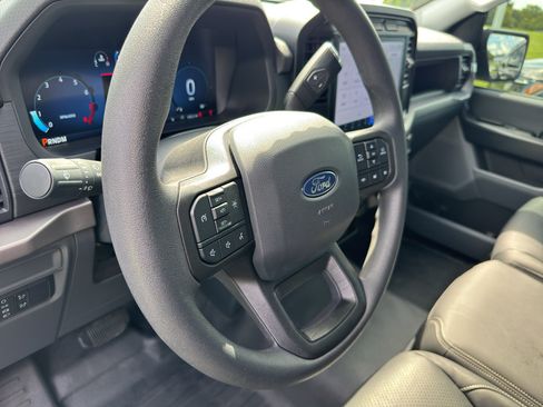 Used 2024 Ford F150 XL w/ Equipment Group 103A High RWD image 9