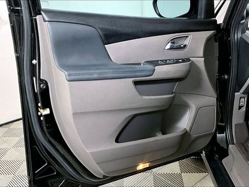 Used 2017 Honda Odyssey EX-L image 22