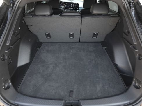 Used 2025 Chevrolet Equinox EV LT image 29