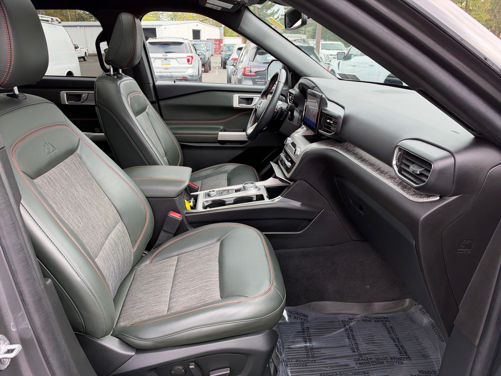 Certified 2022 Ford Explorer Timberline w/ Timberline Technology Package AWD/4WD image 18
