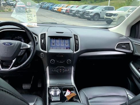 Used 2019 Ford Edge SEL w/ Equipment Group 201A AWD/4WD image 7