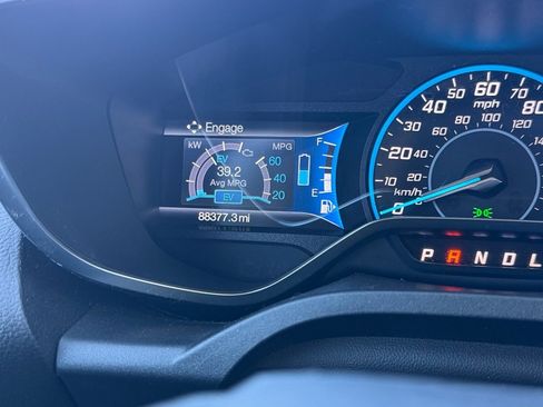 Used 2017 Ford C-MAX Energi SE image 31