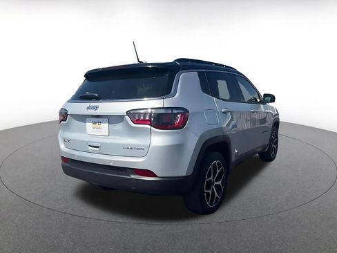 Used 2025 Jeep Compass Limited AWD/4WD image 14