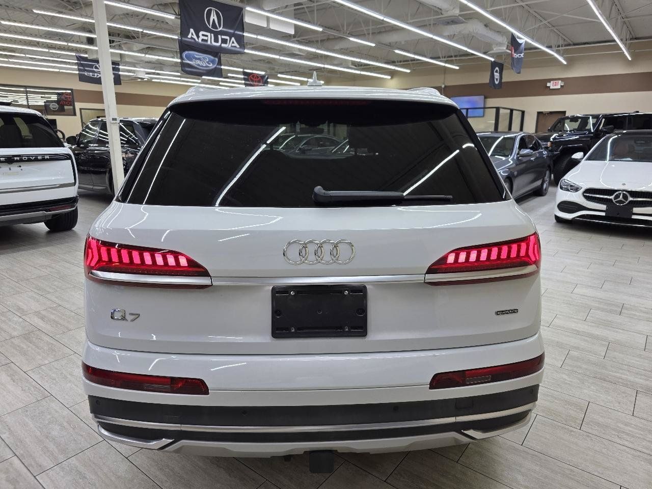 Used 2020 Audi Q7 3.0T Premium Plus w/ Premium Plus Package AWD/4WD image 7