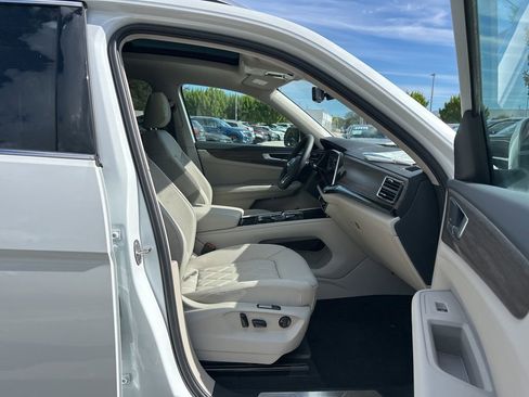 New 2026 Volkswagen Atlas SEL Premium R-Line image 43