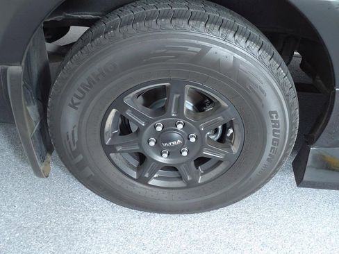 Used 2022 Mercedes-Benz Sprinter 2500 image 44