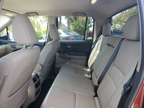 Used 2018 Honda Ridgeline RTL-T image 16