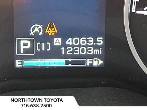 Used 2022 Subaru Forester Premium image 14