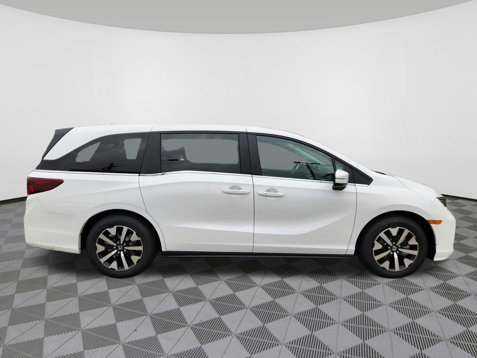 New 2027 Honda Odyssey EX-L image 6