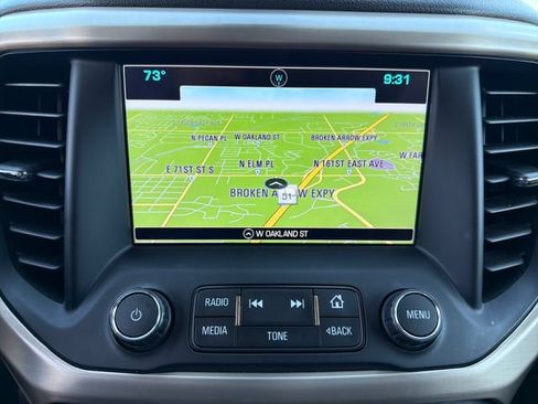 Used 2019 GMC Acadia Denali AWD/4WD image 12