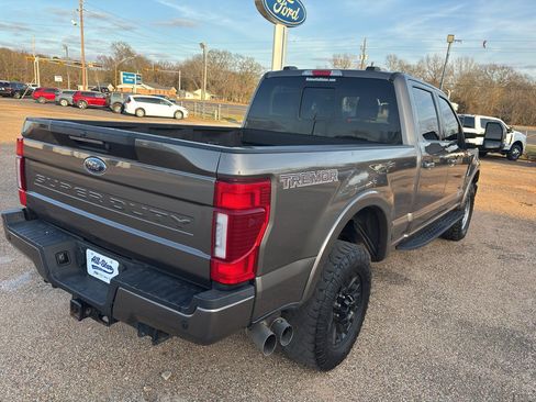 Used 2022 Ford F350 Lariat w/ Tremor Off-Road Package image 5