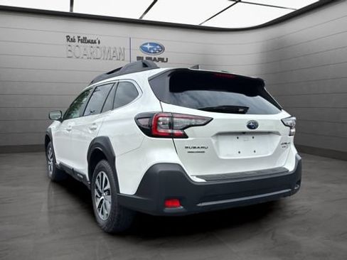 Used 2024 Subaru Outback Premium AWD/4WD image 7