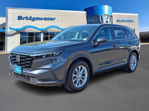 Used 2024 Honda CR-V EX image 3