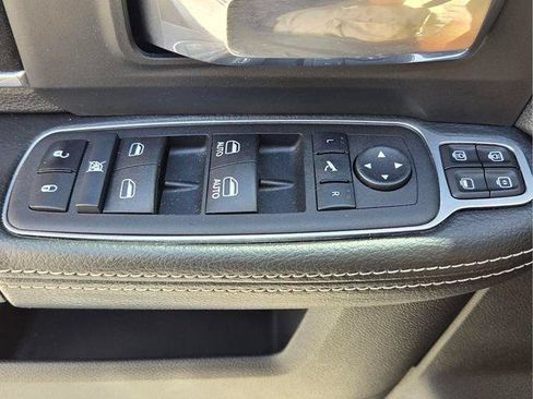 Used 2024 RAM 2500 Laramie w/ Sport Appearance Package AWD/4WD image 24