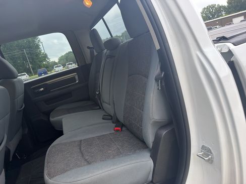 Used 2019 RAM 1500 Big Horn RWD image 7