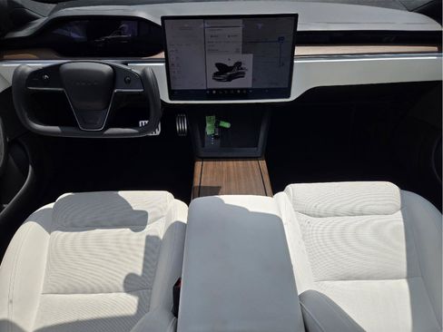 Used 2023 Tesla Model S AWD/4WD image 23