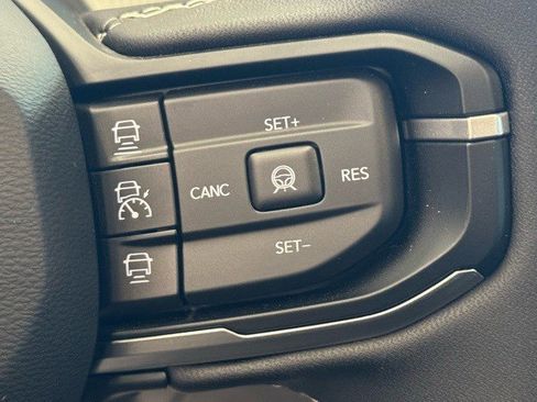 New 2026 Jeep Cherokee Limited image 18