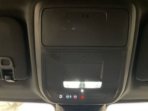 New 2026 Chevrolet Equinox LT w/ Convenience Package II image 19