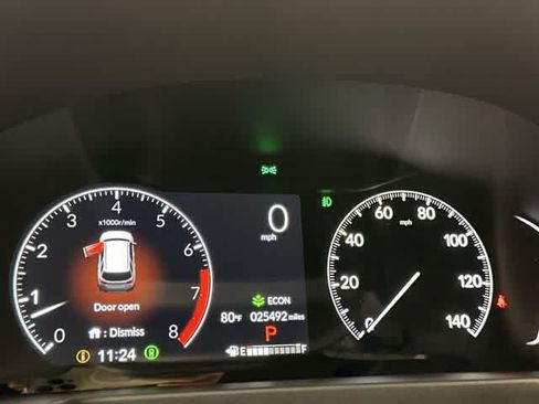 Used 2025 Honda Pilot Touring image 16