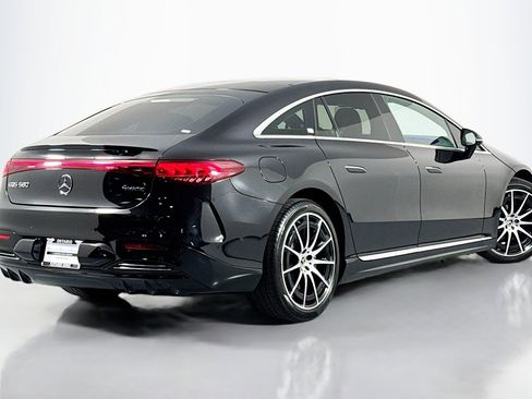 Certified 2023 Mercedes-Benz EQS 580 4MATIC Sedan image 12