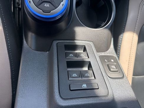 Used 2023 Ford Bronco Wildtrak AWD/4WD image 18