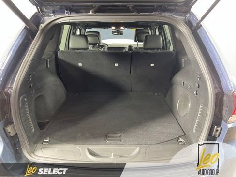 Used 2021 Jeep Grand Cherokee Limited w/ Premium Lighting Group image 19