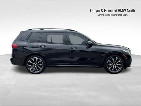 Used 2022 BMW X7 xDrive40i w/ M Sport Package AWD/4WD image 8